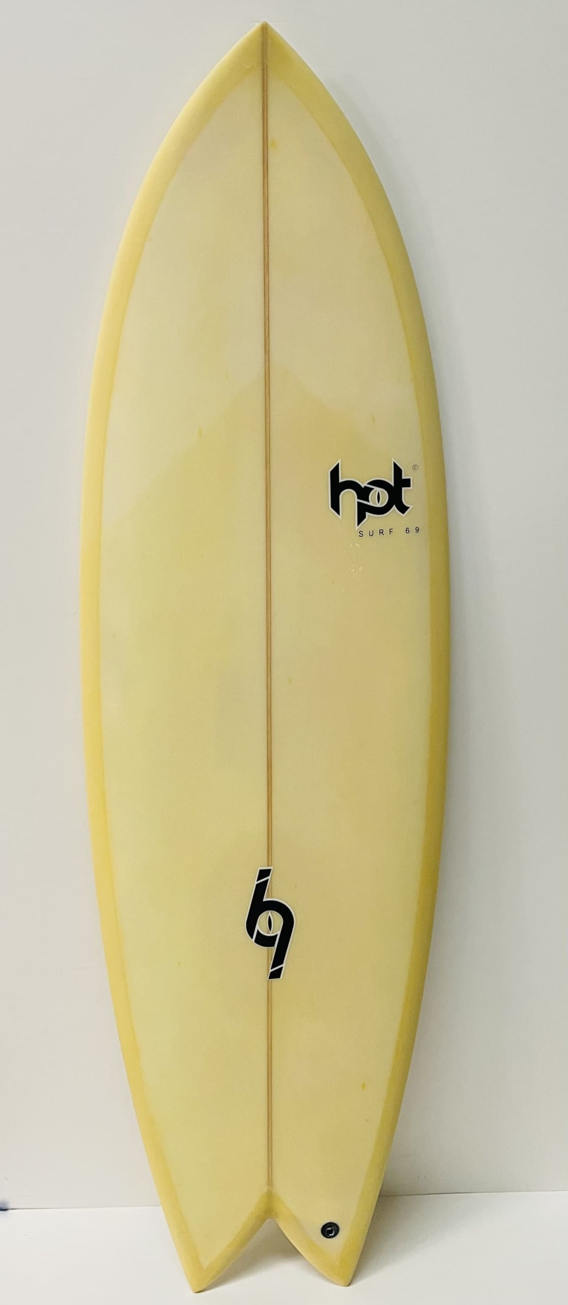 keel surfboard